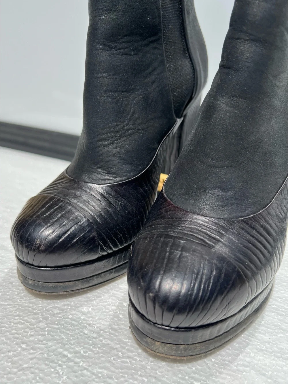 Chanel Interlocking CC Logo Heel Ankle Boots Size 38.5 Black Leather 2014
